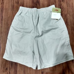 Chic elastic waist shorts